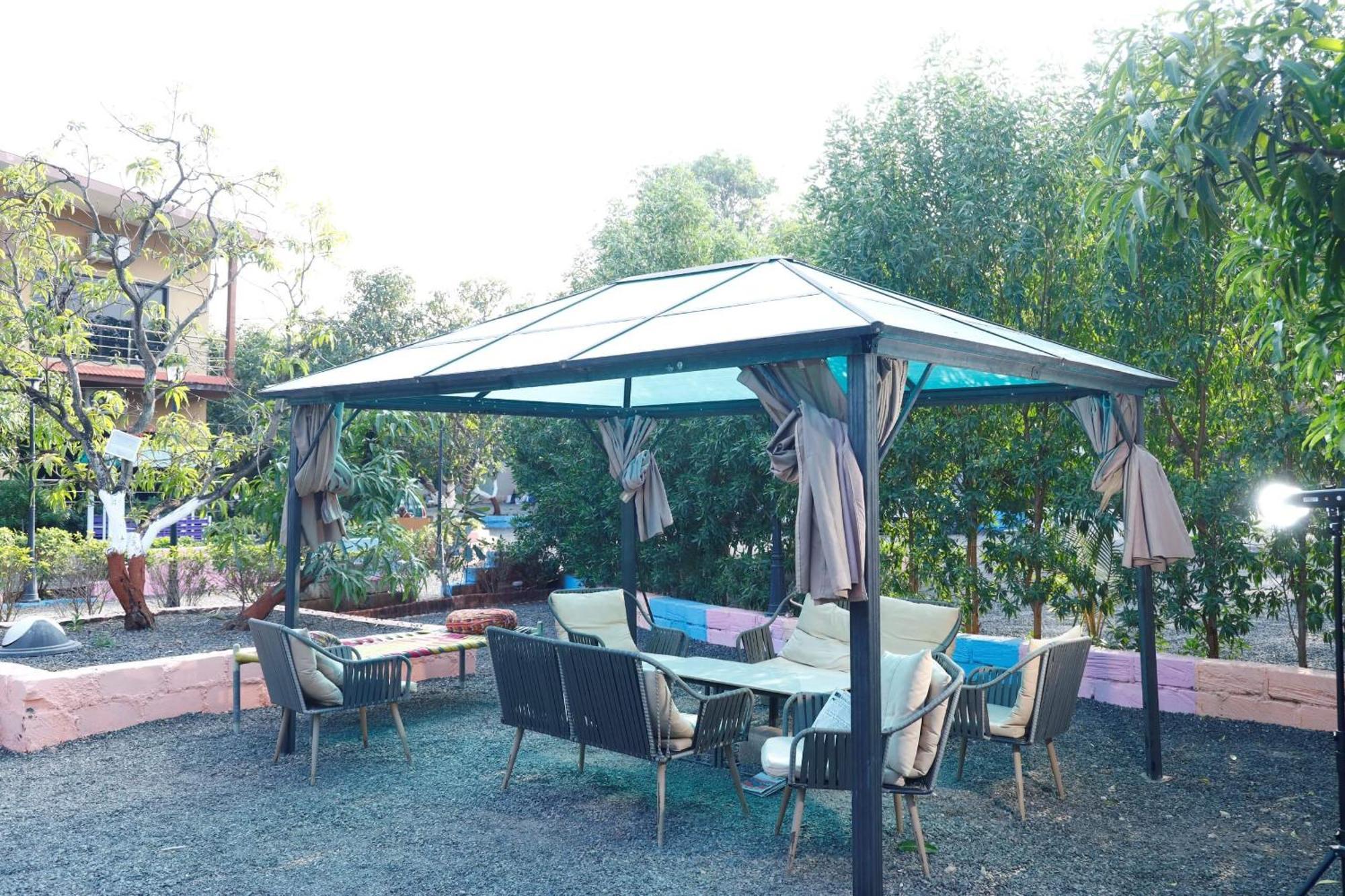 Heeran Re-Treat Resort غابة غير المظهر الخارجي الصورة